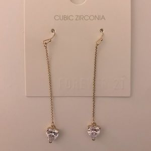 💛forever 21 dangly heart earrings